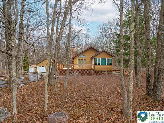 2nd image of 53 Panther Run Rd