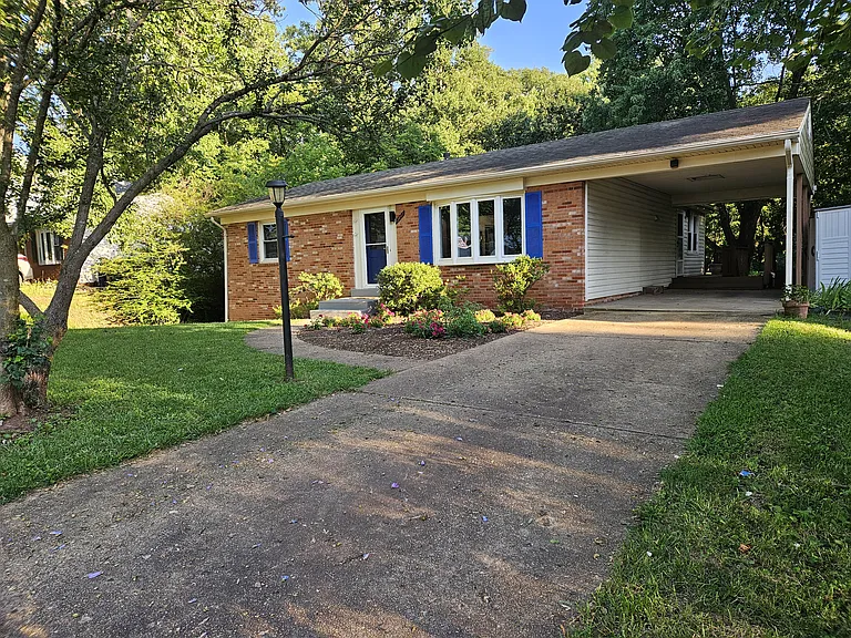 13807 Fulmer Dr — Photo 2