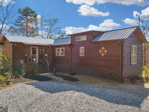 181 Yonah Lake Cir, Toccoa, GA 30577