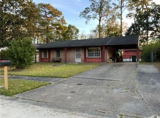 241 Martin Ln, Slidell, LA 70458