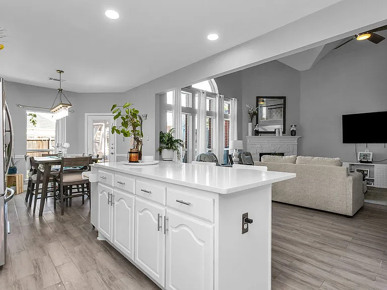 5705 Blazing Star Rd — Photo 12
