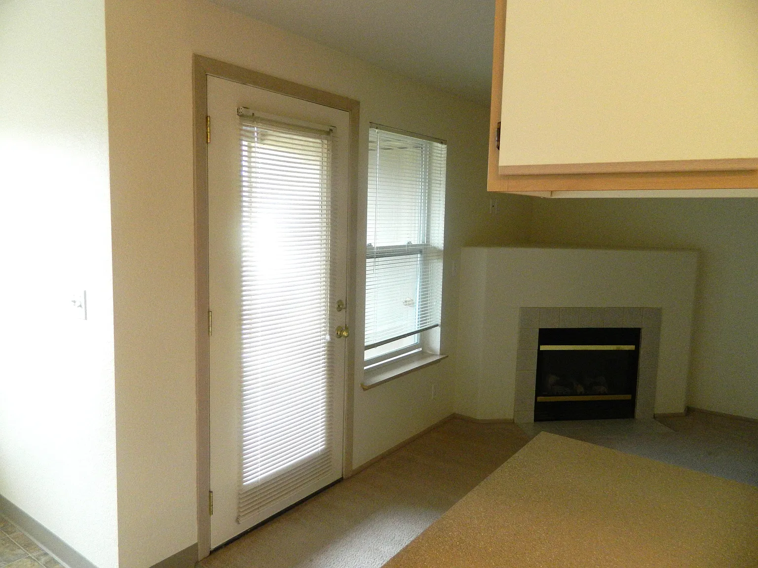 Springwater Trail Apartments — Photo 3