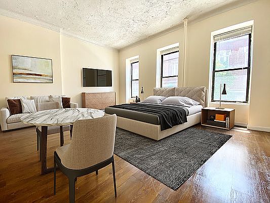 1st image of 257 W 113th St #301A
