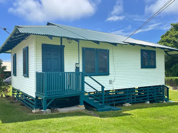 95-5599 Melia St, Naalehu, HI 96772