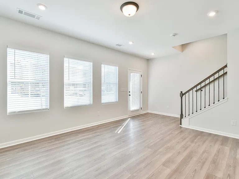 2685 Whistler Way — Photo 4