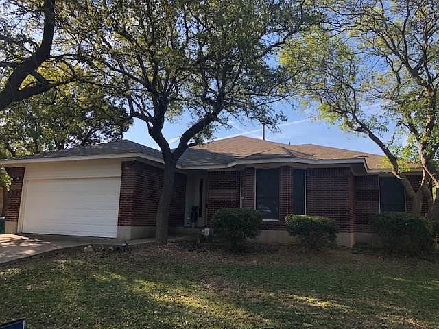 1st image of 1302 Wood Creek Dr