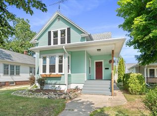 2317 N 5th St, Sheboygan, WI 53083