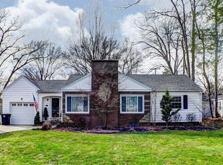 130 Waldorf Dr, Akron, OH 44313