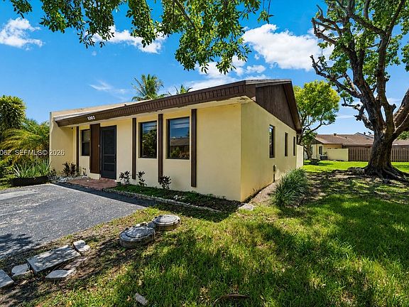 2nd image of 5302 SW 138th Pl