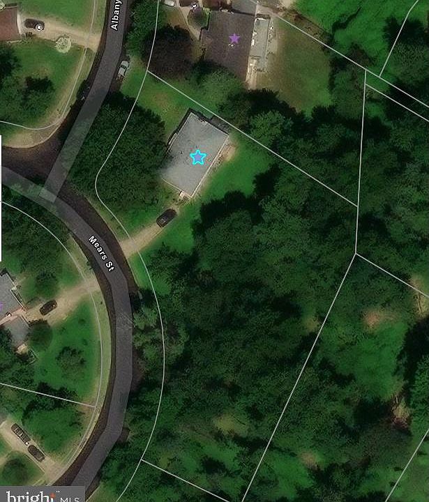 2nd image of 2809 Albany Ct