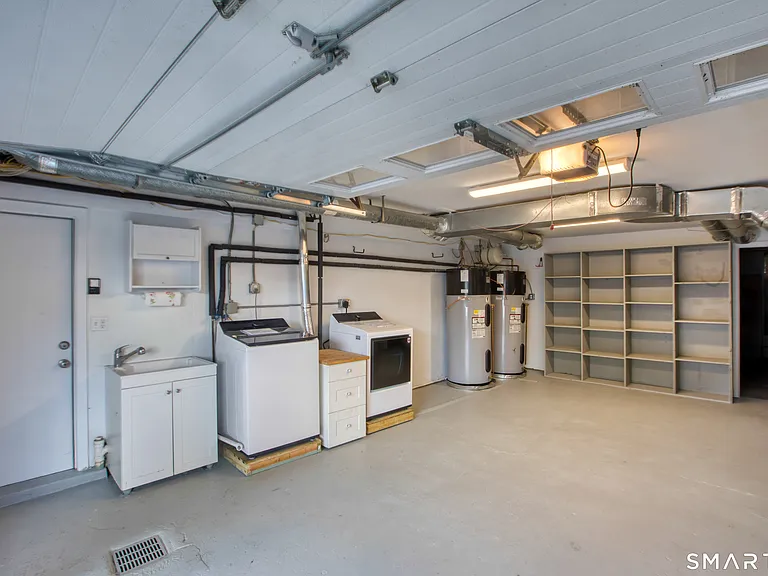 8 Ridge Pl #1 — Photo 31