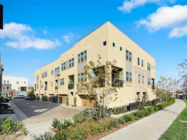 465 Mullberry Pl, Montebello, CA 90640