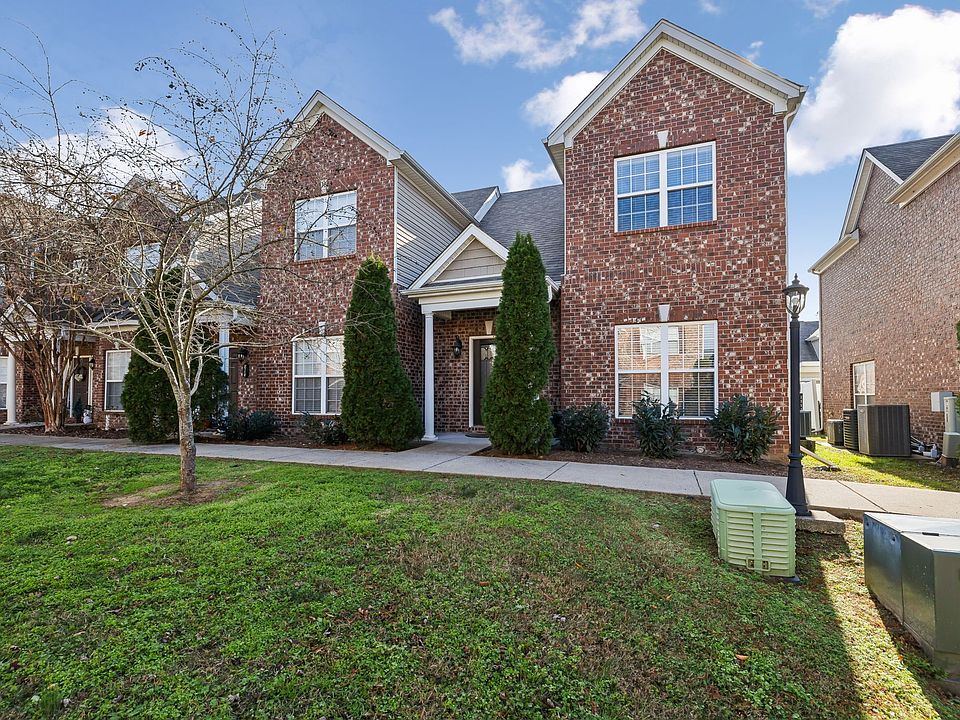 1st image of 816 General Cabot Ct