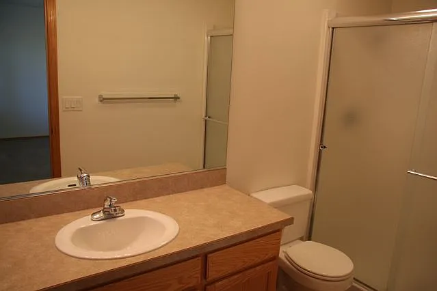 1753 NW Woodland Dr — Photo 13