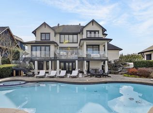 20055 2nd Ave, Langley, BC V2Z 0A3