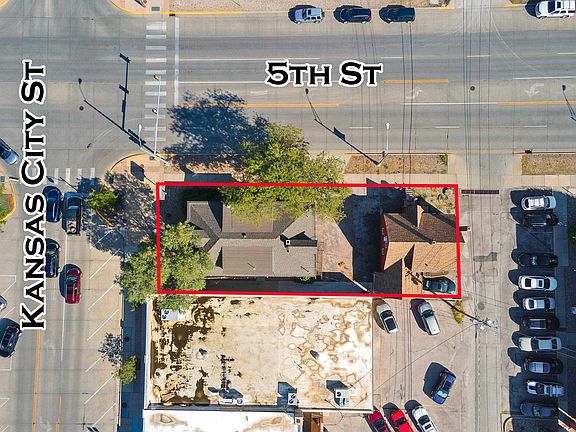 4th image of 711 5th St