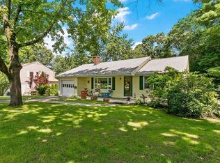 53 Mayhew Rd, Attleboro, MA 02703