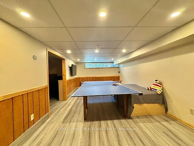 221 Browndale Cres — Photo 13