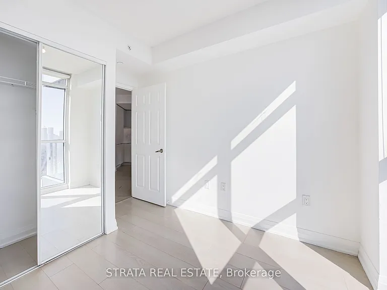 30 Gibbs Rd #2207 — Photo 29