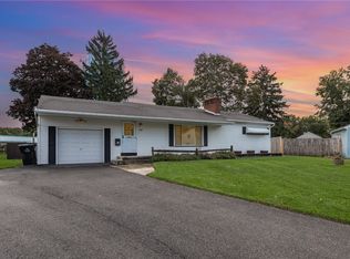 341 Coolidge Rd, Rochester, NY 14622