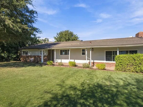 307 Aldwych Rd, El Cajon, CA 92020