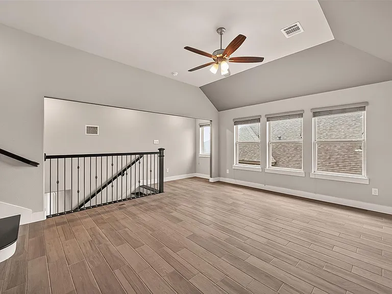 2619 Lilac Point Ln — Photo 27