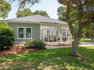 1569 Island Rd, Harkers Island, NC 28531