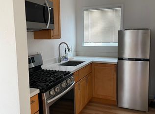 403 S 27th St, Richmond, CA 94804