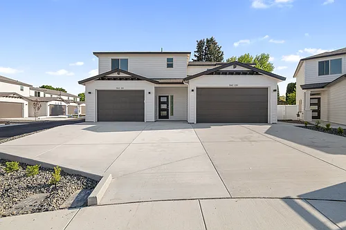 1162 S Underwood Pl Photo 1
