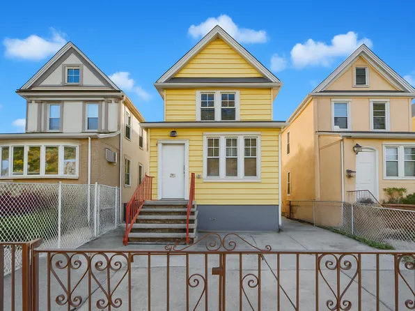 2215 West 6th Street image 3 of 28