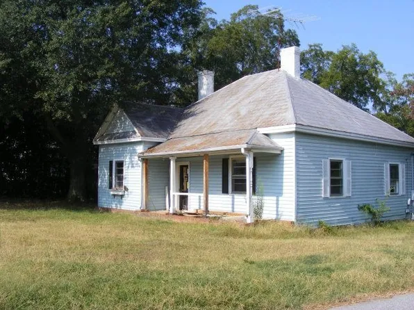 707 Church St, Johnston, SC 29832