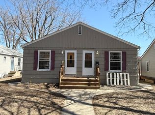 211 12th Ave N, Hopkins, MN 55343