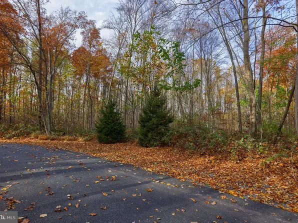 3151 Creighton Dr Lot 3, Manheim, PA 17545
