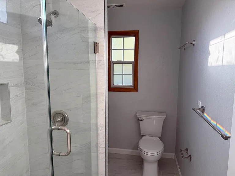 235A Peyton St — Photo 13