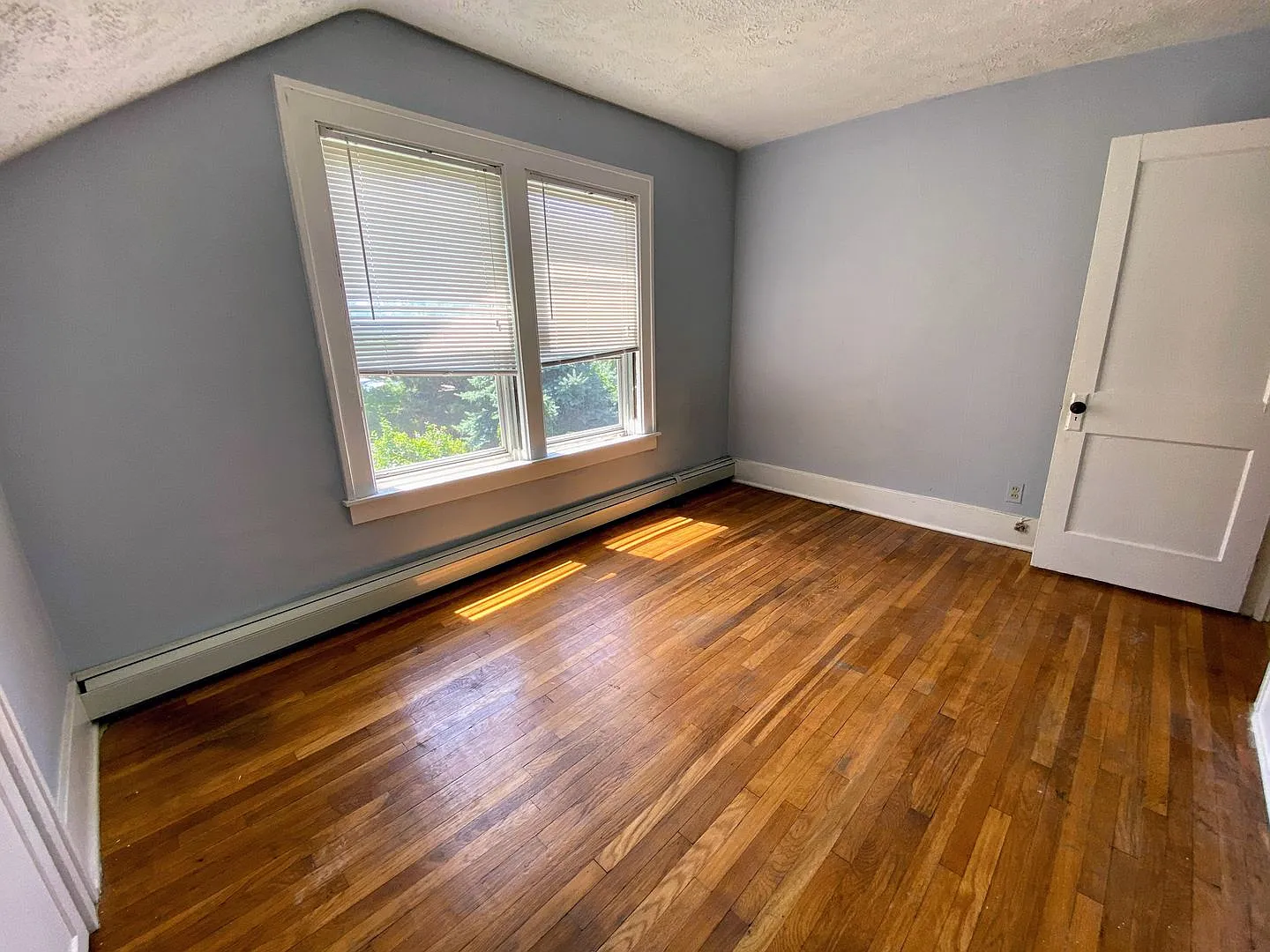 322 Cherry SE — Photo 4