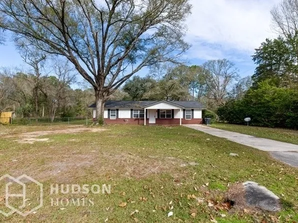 6037 Adams Rd, Macclenny, FL 32063