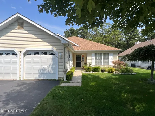102 Clear Lake Road, Whiting, NJ 08759