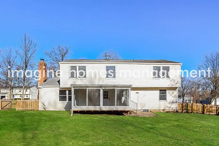 1960 Stoney Hill Dr — Photo 15