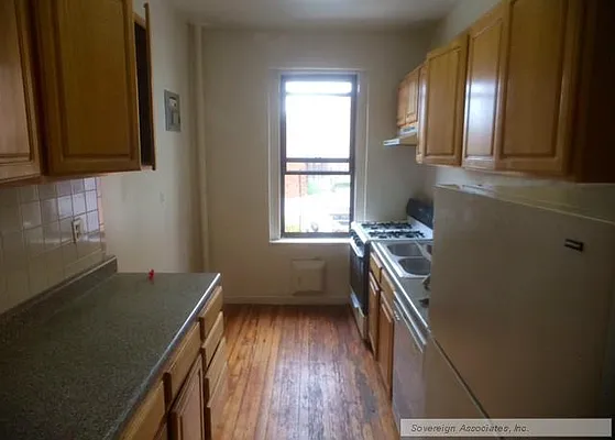 Rented by Sovereign Associates | media 13