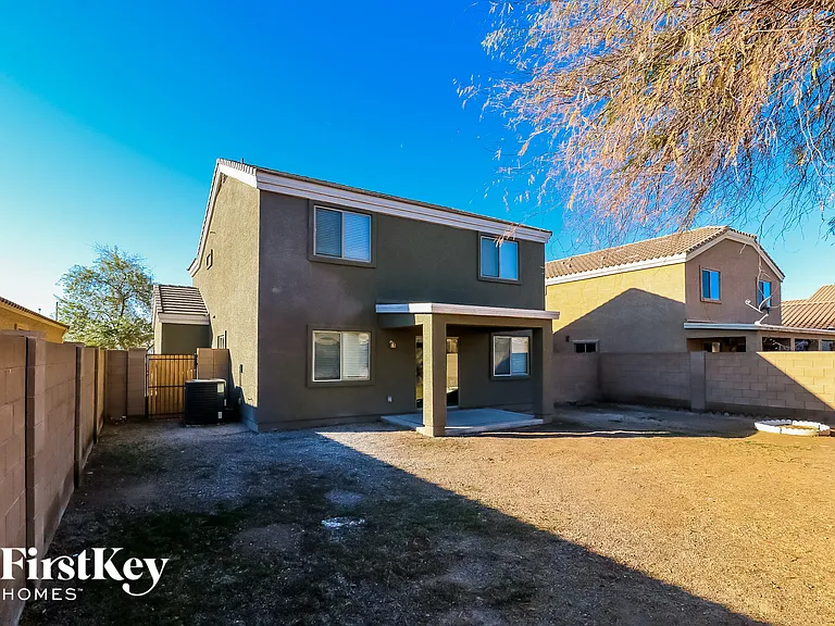 23704 W Huntington Dr — Photo 15