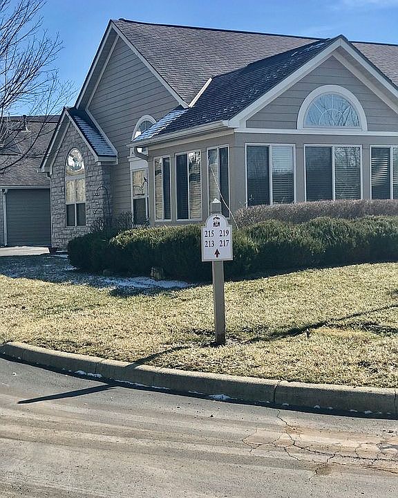 1st image of 217 Autumn Woods Dr