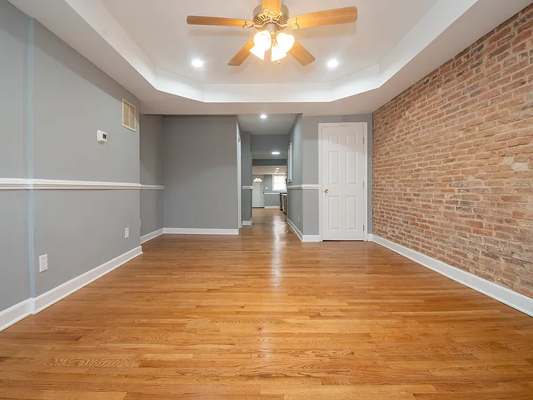 1509 McHenry St — Photo 6