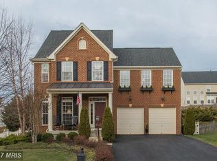 21042 Hooded Crow Dr, Leesburg, VA 20175
