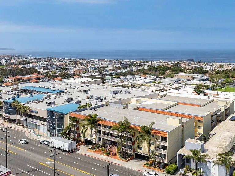 1707 Pacific Coast Hwy #218 — Photo 12