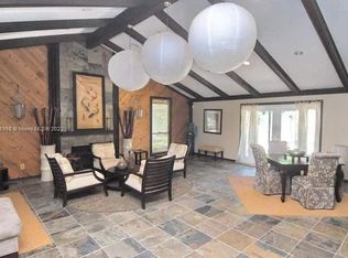 13389 Arbor Pointe Cir APT 204, Tampa, FL 33617