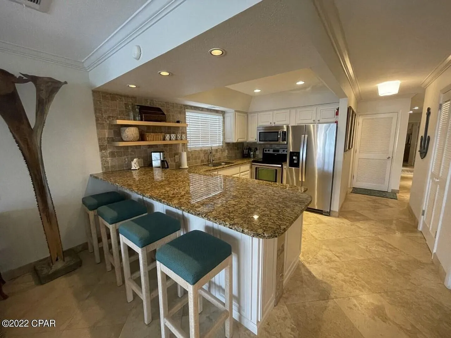8501 N. Lagoon Drive 412 — Photo 3