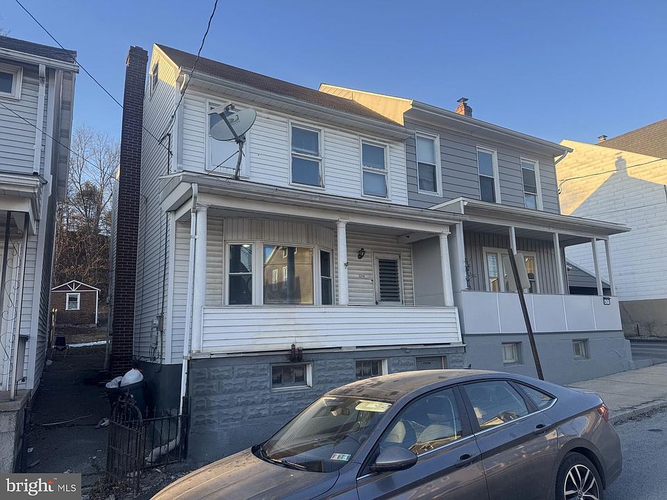 1st image of 429 E Elm St