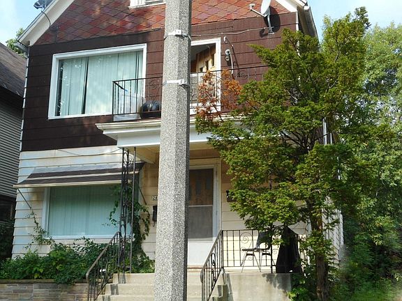 2nd image of 2461 N Weil St