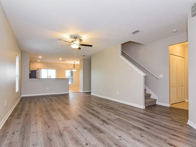 936 Seminole Sky Dr — Photo 4
