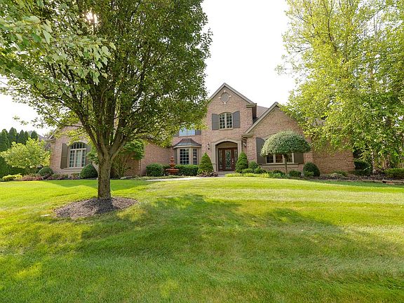 2nd image of 1057 River Forest Dr